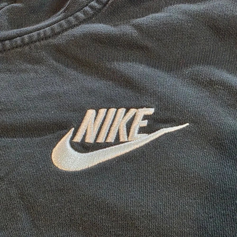 Nike sportswear club